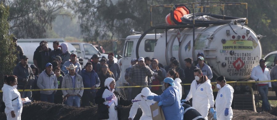 ​Co najmniej do 79 wzrosła liczba ofiar śmiertelnych wybuchu rurociągu z paliwem w stanie Hidalgo w środkowym Meksyku - poinformował meksykański minister zdrowia. Wcześniej podawano liczbę 73 zabitych. W szpitalach nadal przebywa 66 osób.