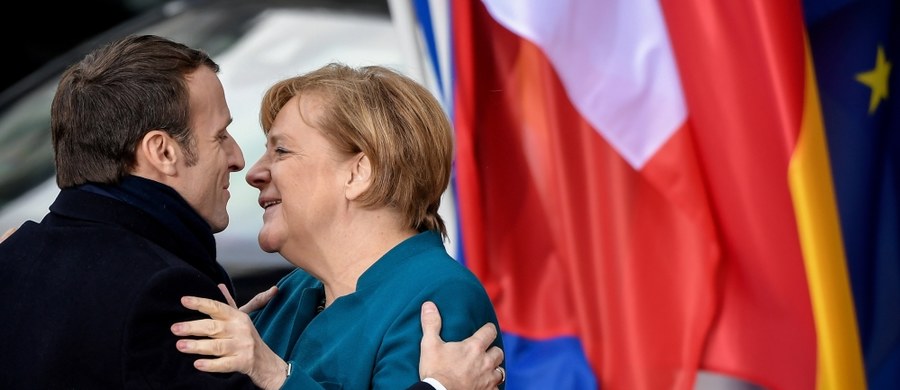 Nowy francusko-niemiecki traktat, który ma wzmocnić oś Paryż-Berlin w Unii Europejskiej, podpisali w Akwizgranie prezydent Emmanuel Macron i kanclerz Angela Merkel. Zakłada on m.in. wzmożenie współpracy pomiędzy krajami w dziedzinie polityki zagranicznej oraz obrony i bezpieczeństwa.