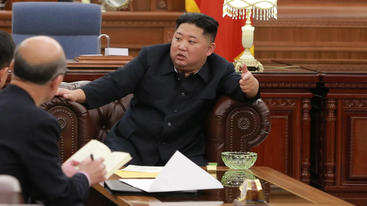 Przywódca Korei Płn. Kim Dzong Un jest usatysfakcjonowany wynikiem ostatnich rozmów północnokoreańskiej delegacji, które niedawno miały miejsce w Waszyngtonie - poinformowała agencja prasowa KCNA. Przywódca reżimu wyraził także zadowolenie z treści listu, otrzymanego od prezydenta USA Donalda Trumpa.