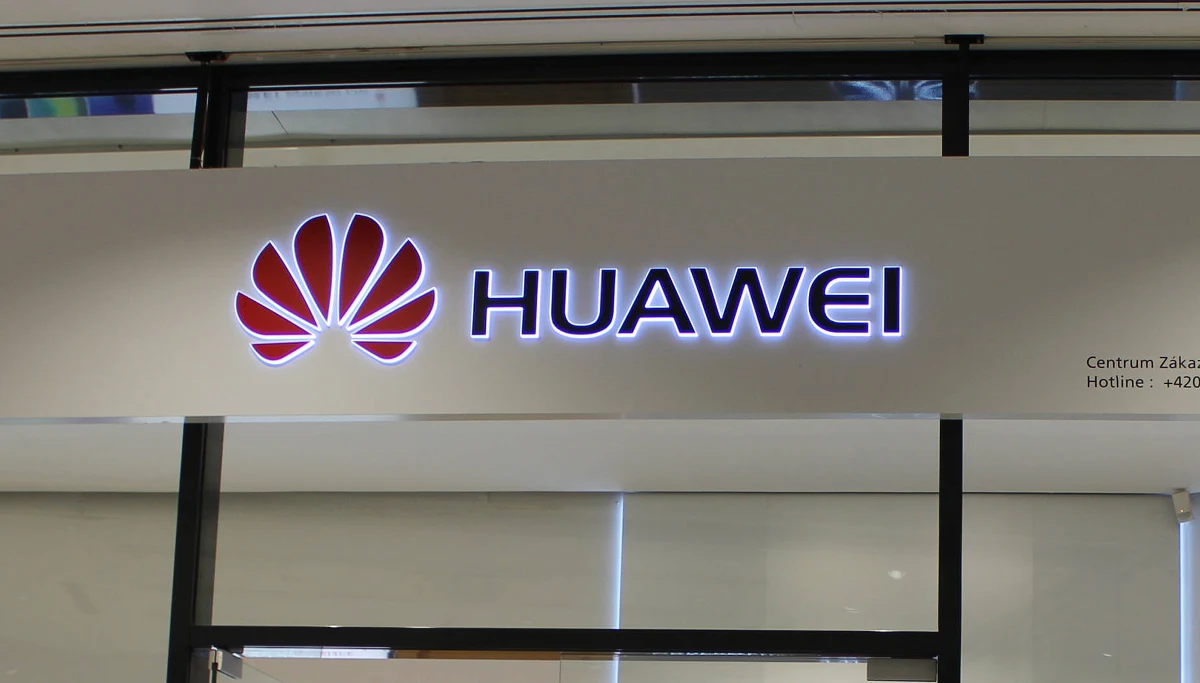 Warszawa i Waszyngton prowadzą wspólne śledztwo ws. wpływów chińskich w Polsce - informuje "Wall Street Journal". 11 stycznia polskie służby zatrzymały pracownika Huawei Weijinga W. i byłego oficera ABW Piotra D., podejrzanych o szpiegostwo na rzecz chińskiego wywiadu.