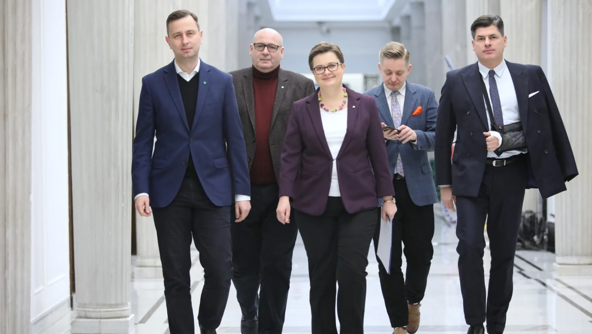 PSL-UED i Nowoczesna wezmą udział w spotkaniu, na które premier Mateusz Morawiecki zaprosił do Sejmu szefów klubów i kół parlamentarnych - poinformowali liderzy PSL i Nowoczesnej Władysław Kosiniak-Kamysz i Katarzyna Lubnauer. Na spotkaniu będzie także Platforma Obywatelska.