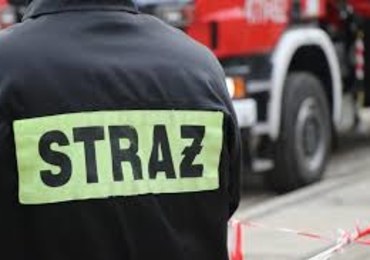 Śląskie: W mieszkaniu przewrócił się żeliwny piec. 4 osoby zatrute pożarowymi gazami 