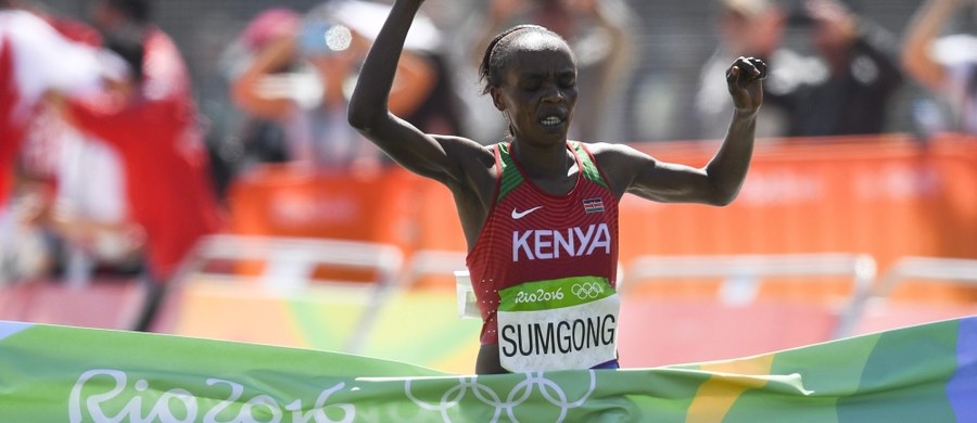Sensacja w świecie biegów długodystansowych. Kenijka Jemima Sumgong, mistrzyni olimpijska w maratonie z igrzysk w Rio de Janeiro w 2016 roku została zdyskwalifikowana na 8 lat za stosowanie dopingu.