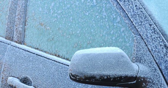 Instytut Meteorologii i Gospodarki Wodnej wydał ostrzeżenie pierwszego stopnia przed marznącymi opadami w dziewięciu województwach. Obowiązuje od sobotniego wieczora do niedzielnego poranka.