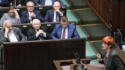 Ustawa "Mama 4 plus" przyjęta przez Sejm. Pieniędzy nie dostaną ojcowie 