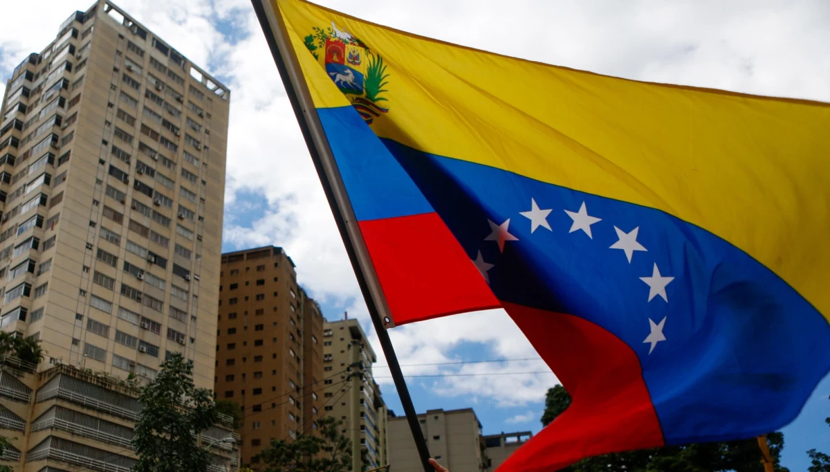 ​Samolot rosyjskich linii Nordwind, którego lot do Wenezueli wzbudził ostatnio spekulacje mediów, wraca z Caracas i wkrótce przybędzie na lotnisko Wnukowo w Moskwie - podało Radio Swoboda, powołując się na dane serwisu Flightradar.