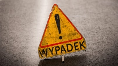 Wypadek na drodze koło Żukowa. Nie żyją 2 osoby