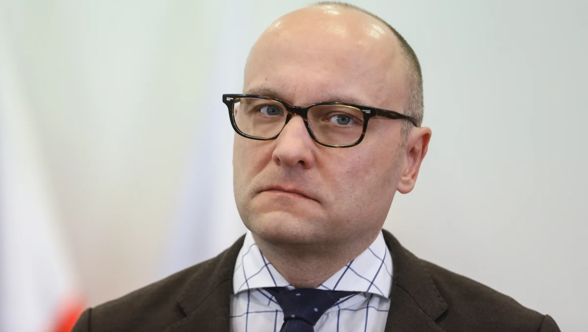 Sędzia Sądu Najwyższego Kamil Zaradkiewicz, który wygrał z sądem sprawę o dopuszczenie do orzekania, nie stawił się na rozprawie, w której miał orzekać. Zgodnie ze swoim życzeniem sędzia został wyznaczony do składu sędziowskiego, który miał dziś orzekać w pięciu sprawach - nie pojawił się jednak w sądzie.