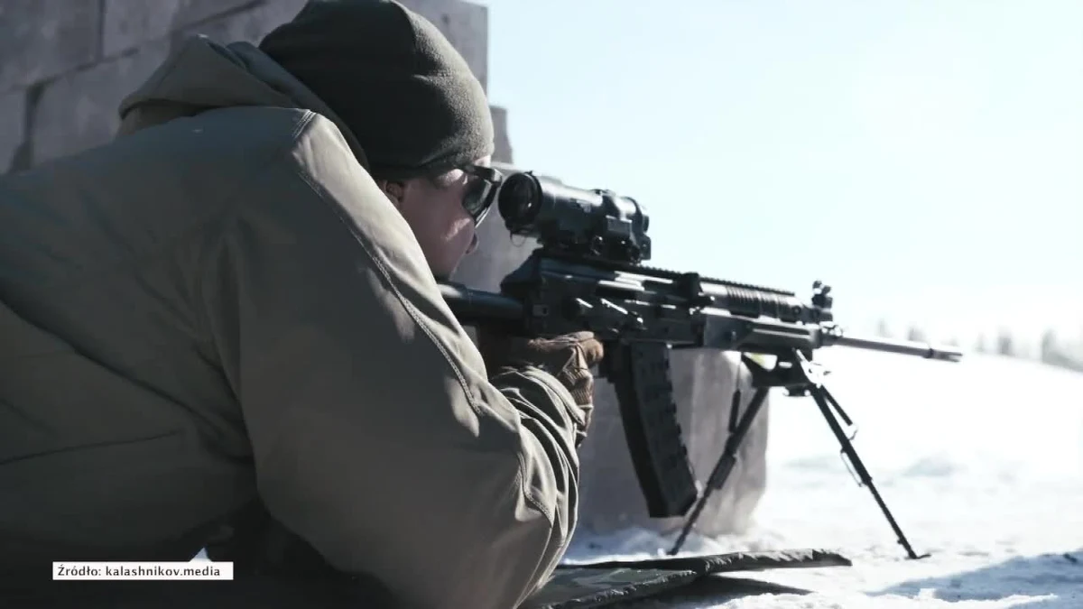 Z taśm zakładów kałasznikowa wyszedł nowy lekki karabin maszynowy RPK-16. To nowsza odsłona słynnego sowieckiego karabinu RPK-74. Nowszy model wyposażony jest w magazynek bębnowy do walki na dłuższym dystansie. Nowy karabin waży 4 kilogramy. Wystrzeliwuje 700 naboi kalibru 5.45 na minutę. Jeszcze w tym roku ma stać się częścią wyposażenia rosyjskich sił specjalnych.