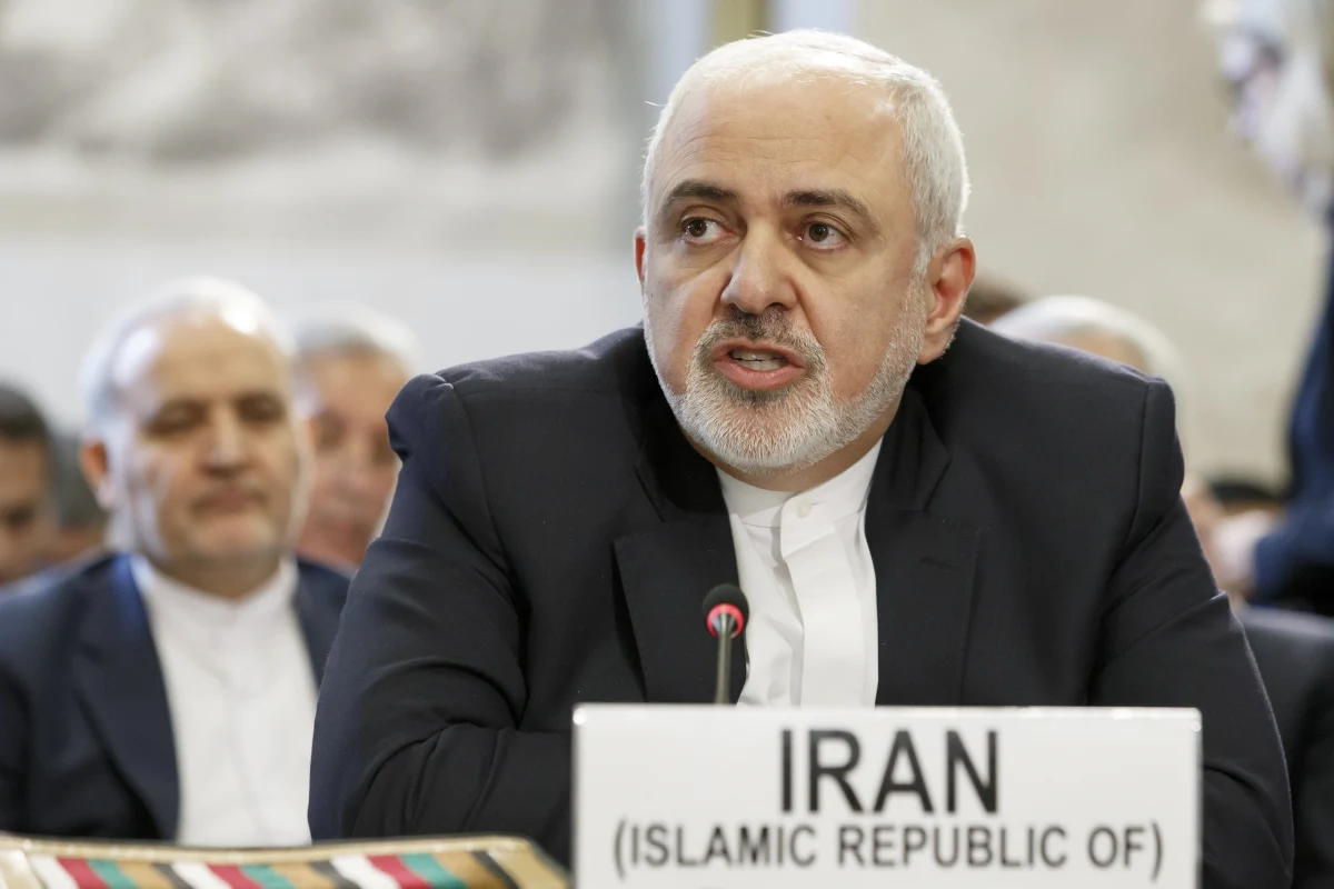 Po decyzji USA w sprawie wycofania się z układu INF (o całkowitej likwidacji pocisków rakietowych pośredniego i średniego zasięgu) szef MSZ Iranu Mohammad Dżawad Zarif ocenił w piątek, że nie warto zawierać umów ze Stanami Zjednoczonymi.