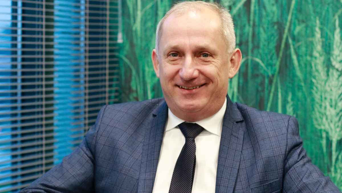 Partia Wiosna to ruch jednej gwiazdy, budowany tylko na Robercie Biedroniu; nie ma na zapleczu ludzi, którzy byliby znani ze swojego wielkiego dorobku – uważa szef klubu PO-KO Sławomir Neumann. Jego zdaniem propozycje programowe Biedronia zostały zebrane" bez głębszej analizy".