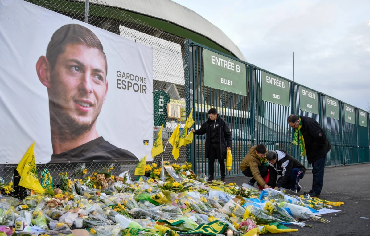 Stacja Sky News podała, że wrak samolotu, którym podróżował Emiliano Sala został zlokalizowany. Maszynę miała odnaleźć prywatna firma detektywistyczna, która zajmowała się poszukiwaniami na zlecenie rodziny piłkarza.