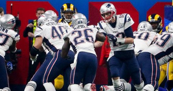 Zespół New England Patriots po raz szósty został mistrzem ligi futbolu amerykańskiego NFL. W Super Bowl na stadionie w Atlancie pokonał walczących o drugi tytuł Los Angeles Rams 13:3.