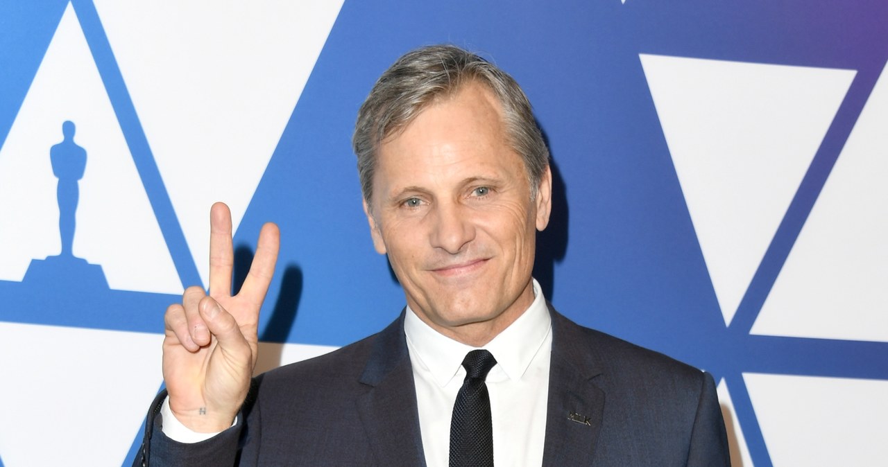 Poprzednia współpraca duetu Viggo Mortensen i Peter Farrelly zakończyła się Oscarem dla najlepszego filmu. Chodzi rzecz jasna o „Green Book”. Teraz obaj panowie przystąpią do realizacji kolejnego projektu. Oparty na faktach film nie ma jeszcze tytułu.