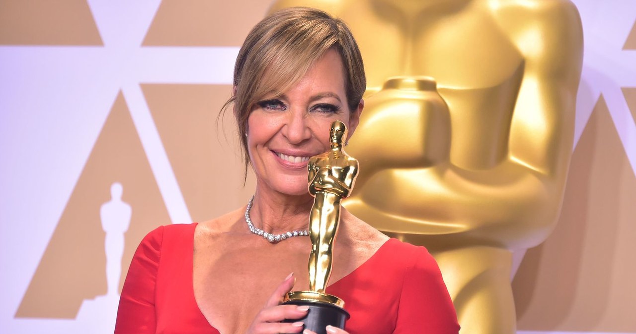 Chaosu związanego z tegoroczną galą Oscarową ciąg dalszy. Tym razem swoje trzy grosze dorzuciła Allison Janney, zeszłoroczna laureatka nagrody za najlepszą drugoplanową rolę żeńską za "Jestem najlepsza. Ja, Tonya". Według aktorki w tym roku wyróżnień za najlepsze kreacje nie wręczą zeszłoroczni wygrani.