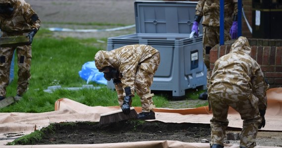 Trzeci agent rosyjskiego wywiadu wojskowego GRU zaangażowany w ubiegłoroczną próbę zabójstwa byłego pułkownika tej służby Siergieja Skripala może nadal przebywać w Wielkiej Brytanii. Tak twierdzi brytyjski „Telegraph”.