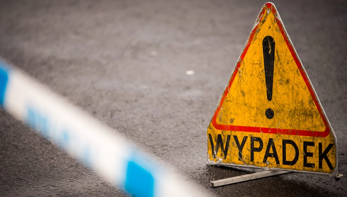 ​Poważny wypadek na autostradzie A2. Przed południem doszło tam do karambolu sześciu ciężarówek i auta osobowego. Jedna osoba trafiła do szpitala.