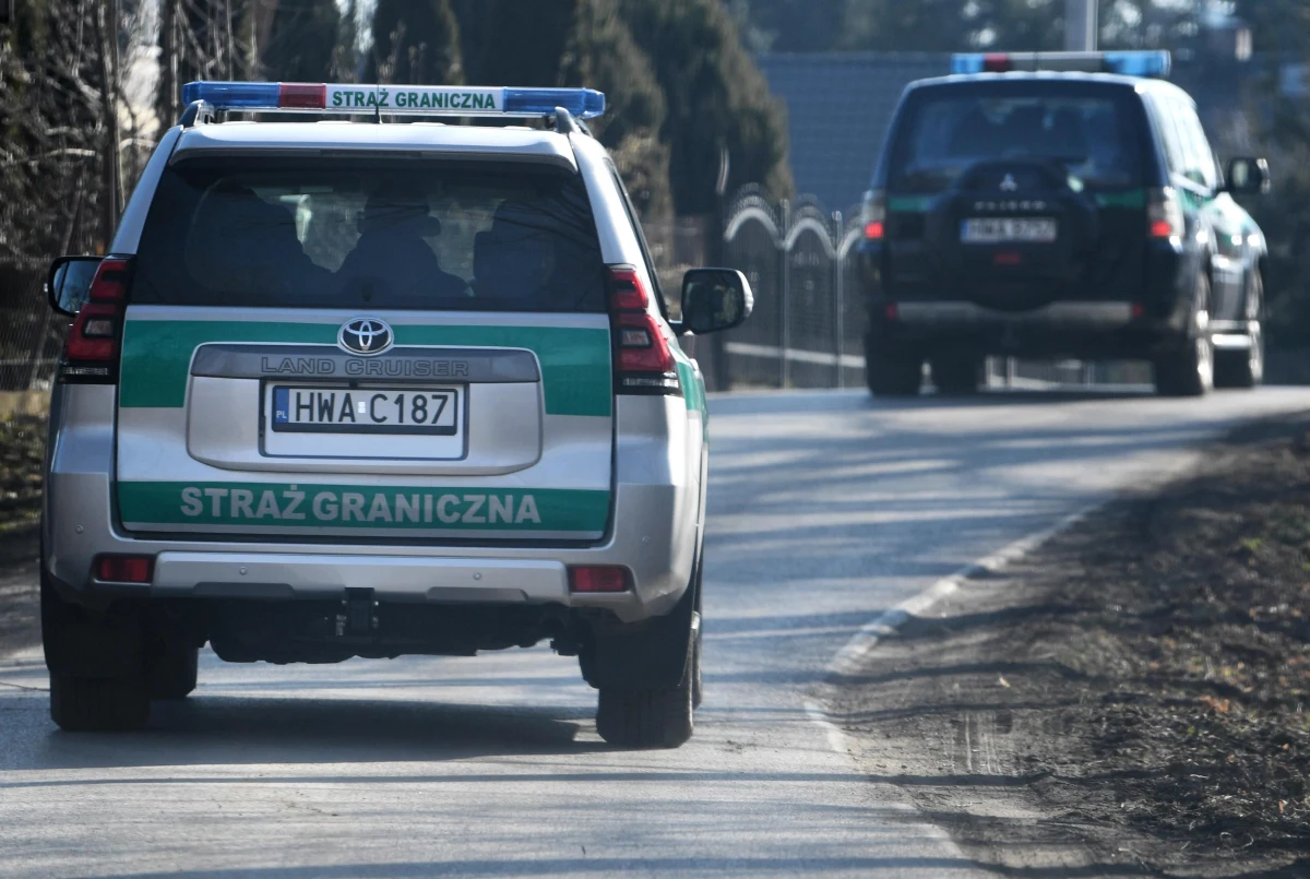 Po przywróceniu czasowej kontroli granicznej do Polski nie wpuszczono 74 osób, które nie spełniały warunków wjazdu - poinformowała rzecznik Straży Granicznej por. Agnieszka Golias. Dodała, że funkcjonariusze Straży Granicznej skontrolowali już ponad 20 tys. osób.