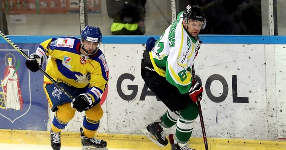 Jutro odbędą się pierwsze mecze ćwierćfinałowe play-offów ligi hokeja. GKS Katowice, który wygrał sezon zasadniczy, zmierzy się z Unią Oświęcim, a JKH GKS Jastrzębie z Cracovią. O Szansach Jastrzębia w ćwierćfinałach, ale też o faworytach do mistrzostwa z byłem hokeistą Leszkiem Laszkiewiczem rozmawiał Wojciech Marczyk z redakcji sportowej RMF FM. 