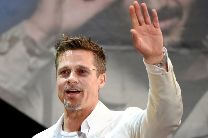 Hollywoodzki gwiazdor Brad Pitt zrealizuje dokument o swoim przyjacielu, Chrisie Cornellu, który został znaleziony martwy w hotelu w Detroit 18 maja 2017 roku. Rockman popełnił samobójstwo.