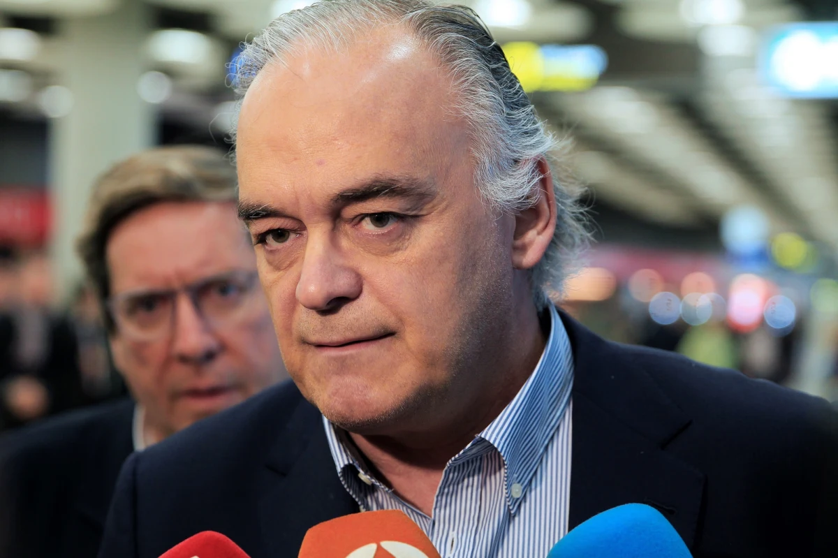 Administracja dotychczasowego prezydenta Wenezueli Nicolasa Maduro wyrzuciła z tego kraju pięcioosobową delegację deputowanych Parlamentu Europejskiego. Przybyli oni do Caracas w niedzielę, aby spotkać się z Juanem Guaido, który ogłosił się prezydentem państwa.