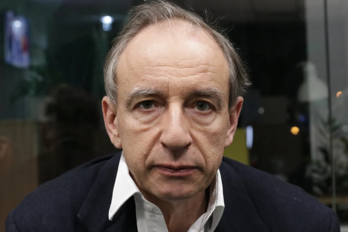 "To są dwie inny sprawy. Ja przyjmuję oficjalne tłumaczenie kancelarii premiera Netanjahu, że takie słowa jakie zarzucono premierowi że powiedział, nie padły, a to, że część Polaków mordowała Żydów jest zgodnie z prawdą i jest historycznie udowodnione. Tutaj nie ma powodu do drastycznych reakcji. Natomiast słowa szefa MSZ-u są słowami nieprawdziwymi, skandalicznymi i niedopuszczalnymi" - mówi w Popołudniowej rozmowie w RMF FM dr Władysław Teofil Bartoszewski, historyk, antropolog i dyrektor studiów polsko-żydowskich w Oksfordzie.