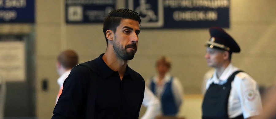 Piłkarz Juventusu Turyn Sami Khedira nie wystąpi w środowym meczu 1/8 finału piłkarskiej Ligi Mistrzów z Atletico w Madrycie. U zawodnika wykryto zaburzenia rytmu serca.