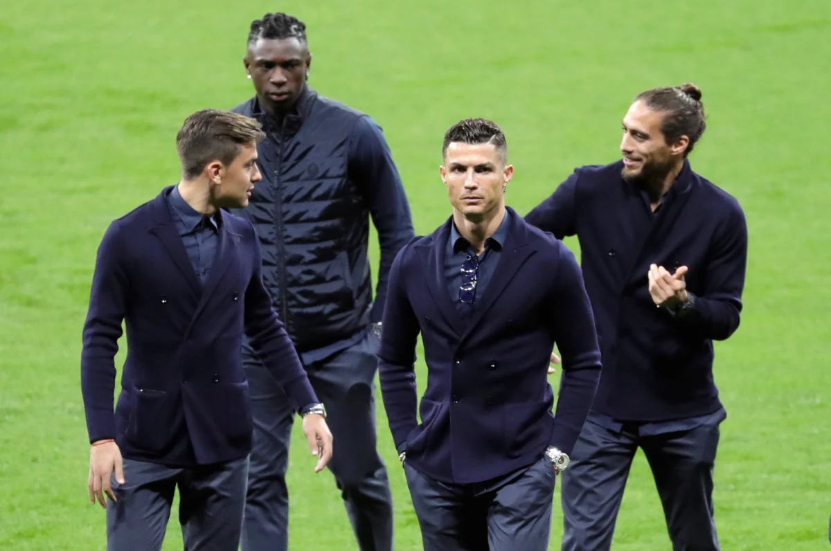 Przed nami dwa ostatnie pojedynki pierwszej serii meczów 1/8 finału Ligi Mistrzów. Na stare śmieci wraca Cristiano Ronaldo. Juventus Turyn z Portugalczykiem w składzie zagra w Madrycie z Atletico. W Gelsenkirchen Schalke podejmie Manchester City. Będzie to już trzecie niemiecko-angielskie starcie w tej fazie Champions League. 