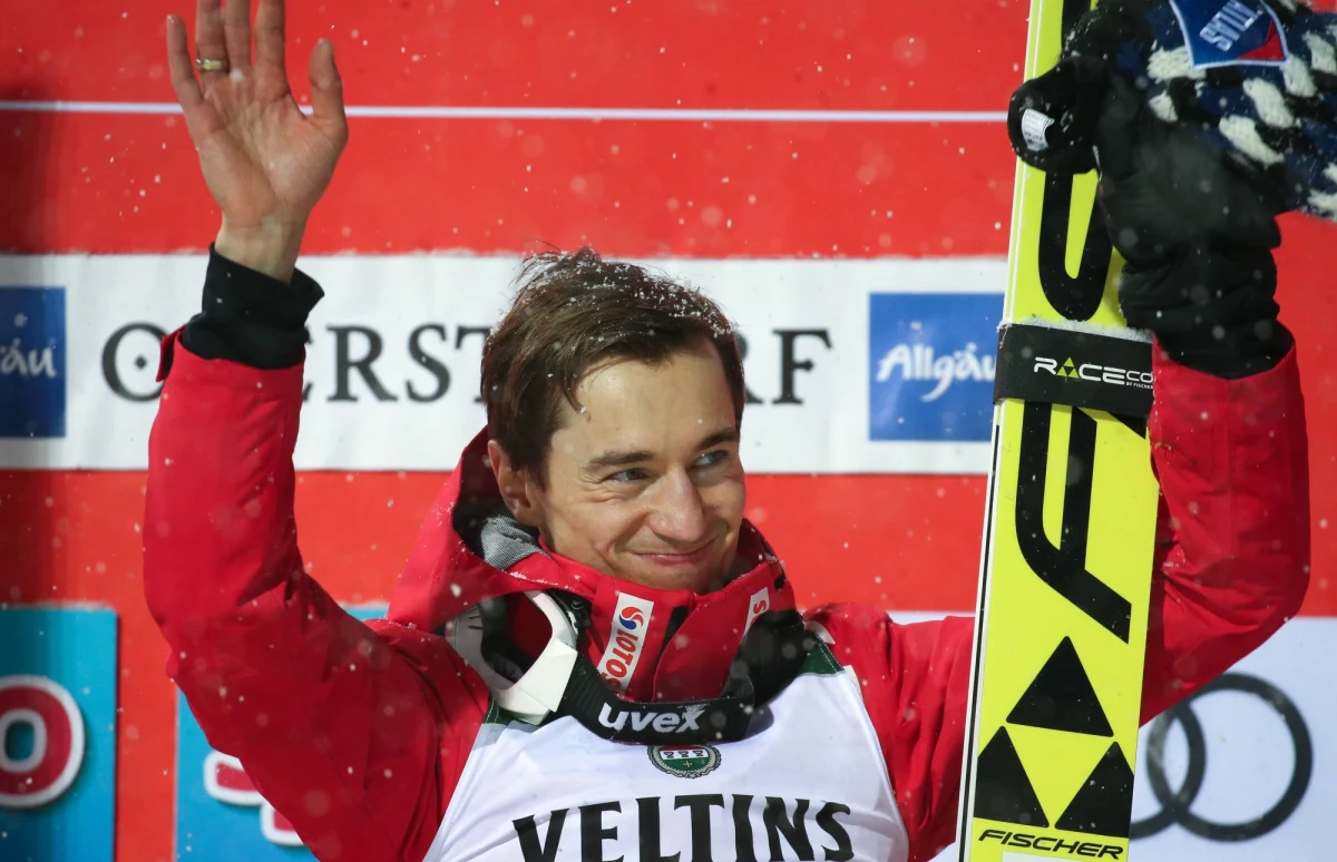 Kamil Stoch zajął pierwsze miejsce w drugiej serii treningu przed mistrzostwami świata w narciarstwie klasycznym w austriackim Seefeld. Polak osiągnął 130,5 m. Szósty był lider klasyfikacji Pucharu Świata Japończyk Ryoyo Kobayashi - 124 m.