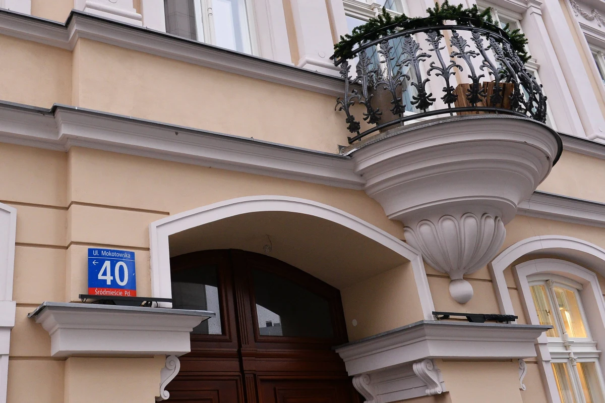 Jakub R., usłyszał nowe zarzuty  - dowiedział się reporter RMF FM.Chodzi o głównego podejrzanego w śledztwie w sprawie nieprawidłowości przy reprywatyzacji w Warszawie.