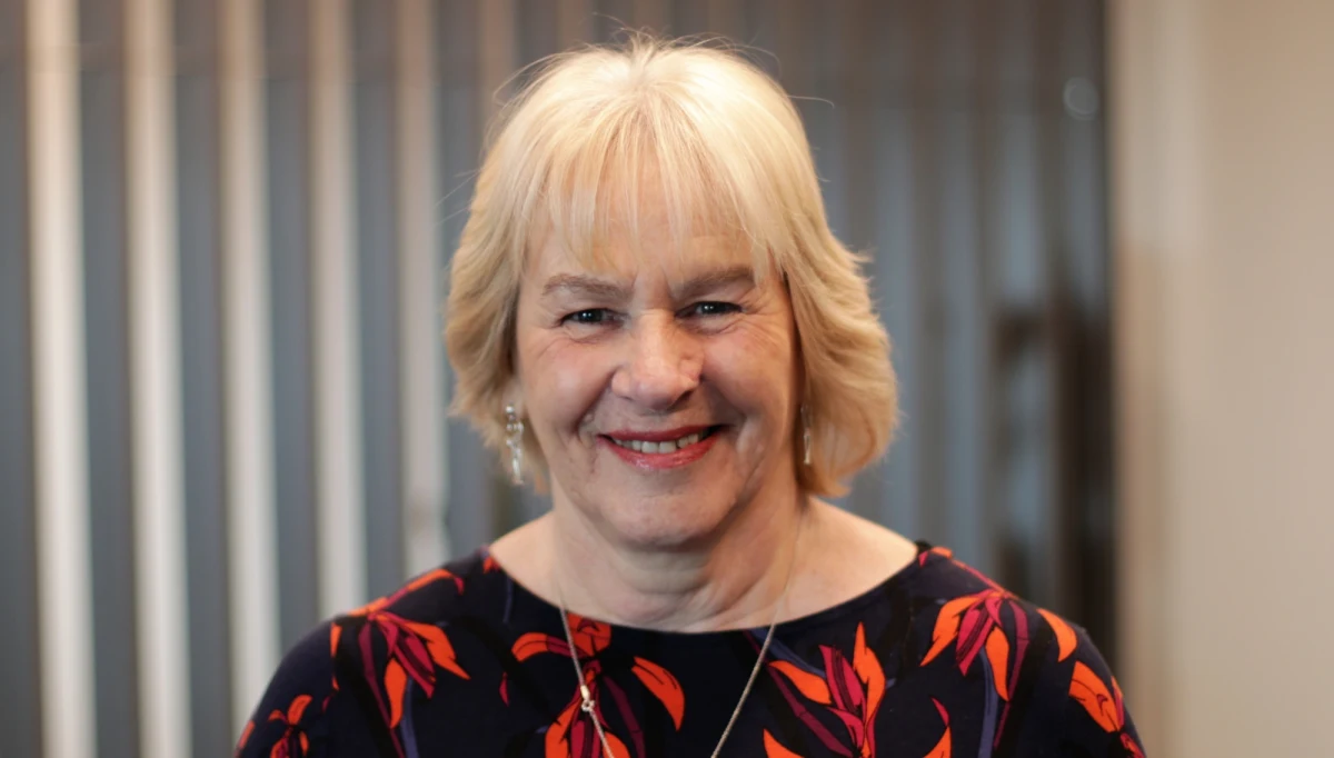 Jeżeli nie będziemy wyciągać wniosków z historii, powtórzymy te same błędy - mówi w wywiadzie dla RMF FM Heather Morris, autorka "Tatuażysty z Auschwitz" - książki, która udowadnia, że nawet w piekle obozu zagłady możliwa jest miłość, która dała siłę, by przetrwać Auschwitz.