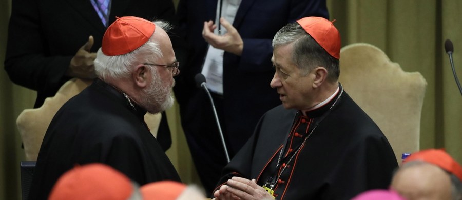 Przejrzystość jest tematem przewodnim trzeciego dnia watykańskiego szczytu na temat ochrony nieletnich w Kościele. Przewodniczący Konferencji Episkopatu Niemiec, kardynał Reinhard Marx, oświadczył, że dokumenty dotyczące sprawców były niszczone, a ofiarom 
narzucono milczenie.
