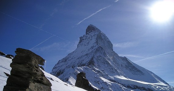 W sobotę ratownicy Air Zermatt odnaleźli ciała dwóch polskich alpinistów. Zaginęli oni podczas wspinaczki na Matterhorn - poinformował Onet powołując się na portal wspinanie.pl. 