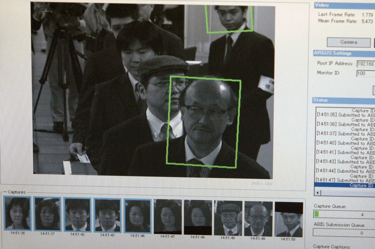 Skaning ciała pasażerów na jednej z najbardziej uczęszczanych (Kasumigaseki Station) stacji metra w Tokio ma być kolejnym testem-eksperymentem przed igrzyskami w 2020 roku. Chodzi o zwiększenie bezpieczeństwa w środkach transportu - podkreślają władze Tokio 

