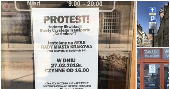 Do godziny 16 mieszkańcy i turyści nic nie zjedzą, ani nie wypiją nic na krakowskim Kazimierzu. Restauracje i sklepy zostały zamknięte, bo ich właściciele protestują przeciwko wprowadzeniu przez miasto tzw. Strefy Czystego Transportu.