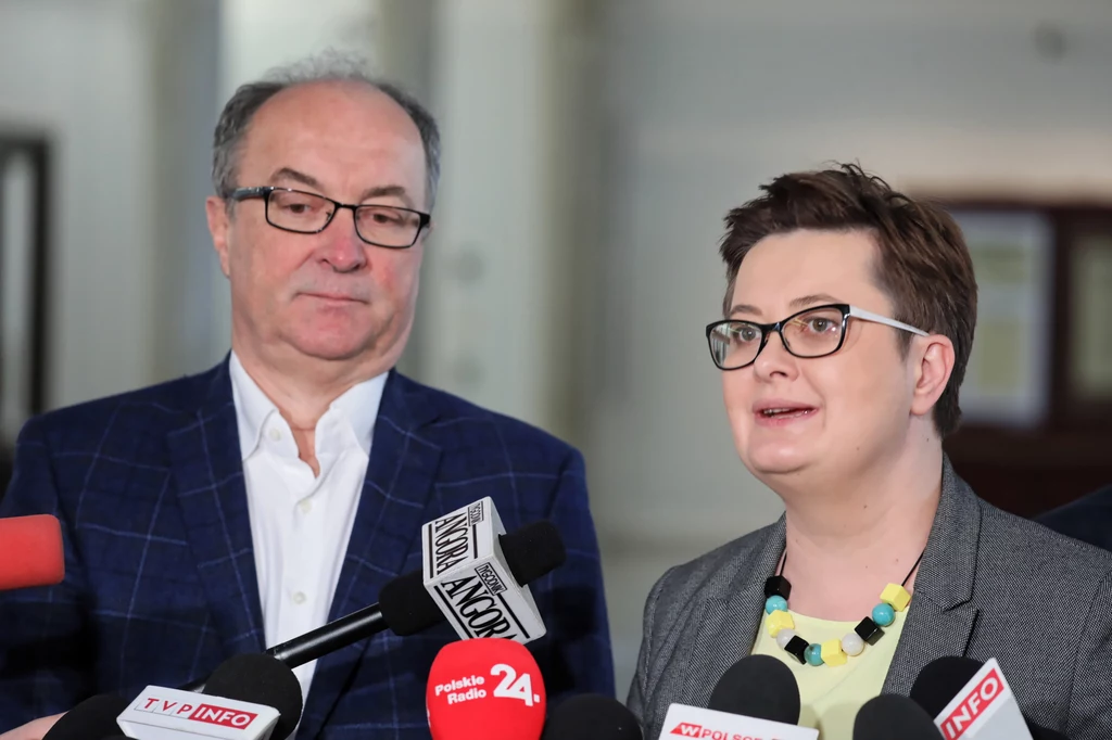  Przewodnicząca partii Nowoczesna Katarzyna Lubnauer i przewodniczący SLD Włodzimierz Czarzasty podczas konferencji w Sejmie