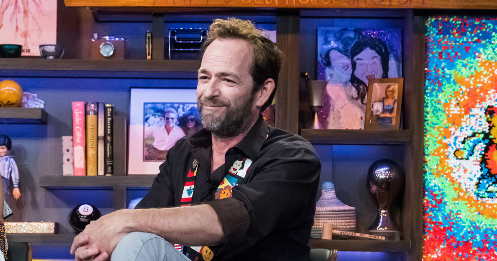 Luke Perry, jeden z gwiazdorów popularnego w latach 90. XX wieku serialu "Beverly Hills, 90210", trafił do szpitala po tym, jak doznał udaru w swoim domu w Los Angeles.