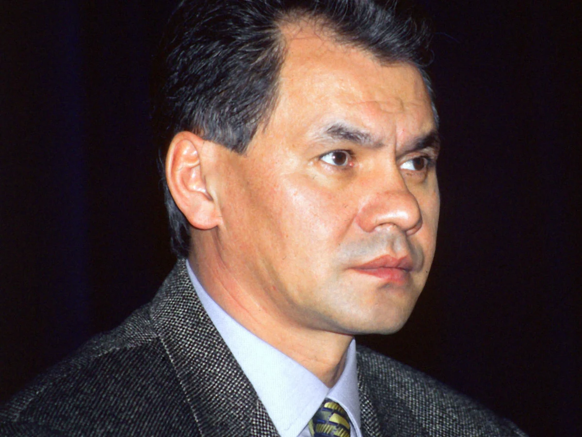 Rosyjska armia otrzyma wkrótce najnowsze systemy rakietowe S 500. Mają zasięg 600 kilometrów i rozmieszczone w obwodzie kaliningradzkim mogą być zagrożeniem dla Polski.