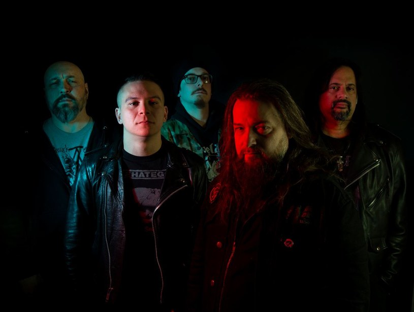 Hardcore'owo-metalowa grupa Ringworm z USA przygotowała ósmy album.