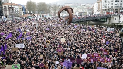 Fala protestów w obronie praw kobiet. Na ulice wyszło 6 mln Hiszpanów