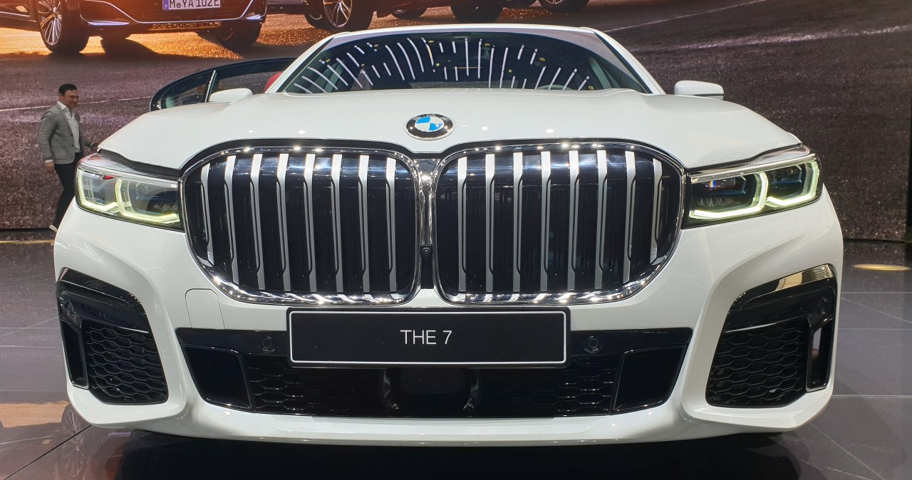 BMW serii 7 z wielkim grillem już w produkcji - Motoryzacja w INTERIA.PL