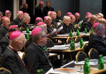 Biskupi przeciwko karcie LGBT+. „Nie liczy się z prawdą o ludzkiej naturze” 