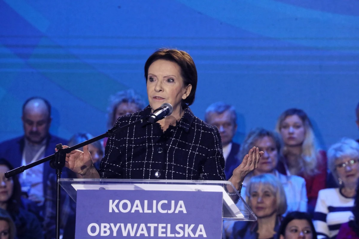 "Będziemy proponować, żeby Ewa Kopacz była "jedynką" Koalicji Europejskiej w Wielkopolsce. Na naszych listach będzie pięciu byłych premierów" - zapowiedział lider PO Grzegorz Schetyna.