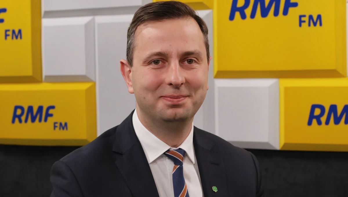 "Szczególnie w tym okresie przed wyborami do PE nie podpisywałbym tej karty (LGBT – przyp. red.), ponieważ wywołuje kolejny konflikt światopoglądowy i jest wykorzystywana przez PiS" - mówił w Porannej rozmowie w RMF FM Władysław Kosiniak-Kamysz. "Edukacja seksualna jak najbardziej tak - według mądrości polskich seksuologów, psychologów i nauczycieli i według wrażliwości, decyzji rodziców" - podkreślił gość Roberta Mazurka. 