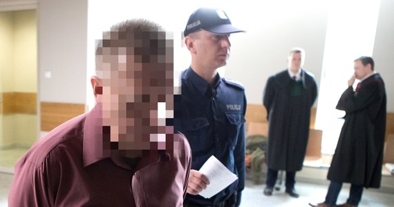 Wyrok 25 lat więzienia za zabójstwo żony usłyszał w Krakowie 52-letni Paweł W. Do zdarzenia doszło pod koniec października 2017 r. w jednym z domów w Niepołomicach.