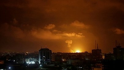 Izrael przeprowadził ok. 100 ataków na cele Hamasu