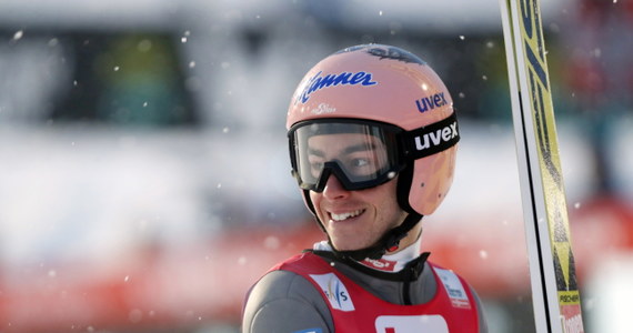W ruszającym o godzinie 17 konkursie Pucharu Świata w skokach narciarskich na mamucim obiekcie w norweskim Vikersund wystąpi czterech Polaków. Zawody będą ostatnią odsłoną cyklu Raw Air.
