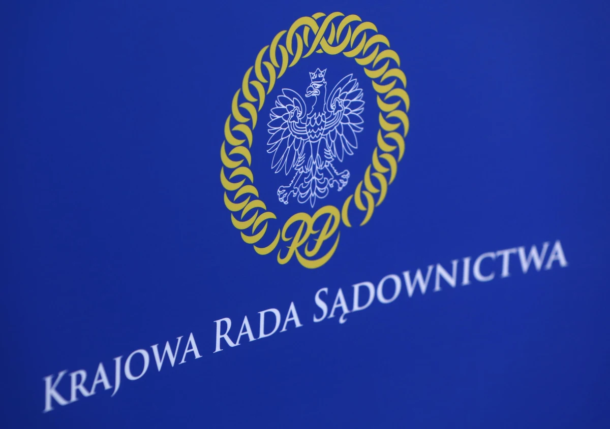 W Trybunale Sprawiedliwości Unii Europejskiej w Luksemburgu we wtorek odbyła się kilkugodzinna rozprawa dotycząca legalności nowej Krajowej Rady Sądownictwa - po tym gdy Sąd Najwyższy zadał trzy pytania prejudycjalne. Przedstawiciele polskich władz przekonywali, że KRS to organ niezależny; innego zdania byli pełnomocnicy reprezentujący sędziów SN.