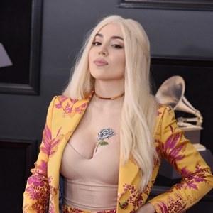 Ava Max