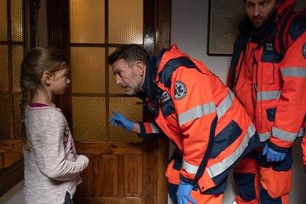 Zdjęcie ilustracyjne Na sygnale odcinek 225 "Wszyscy kłamią" Zdjęcie ilustracyjne Na sygnale odcinek 225 "Wszyscy kłamią"